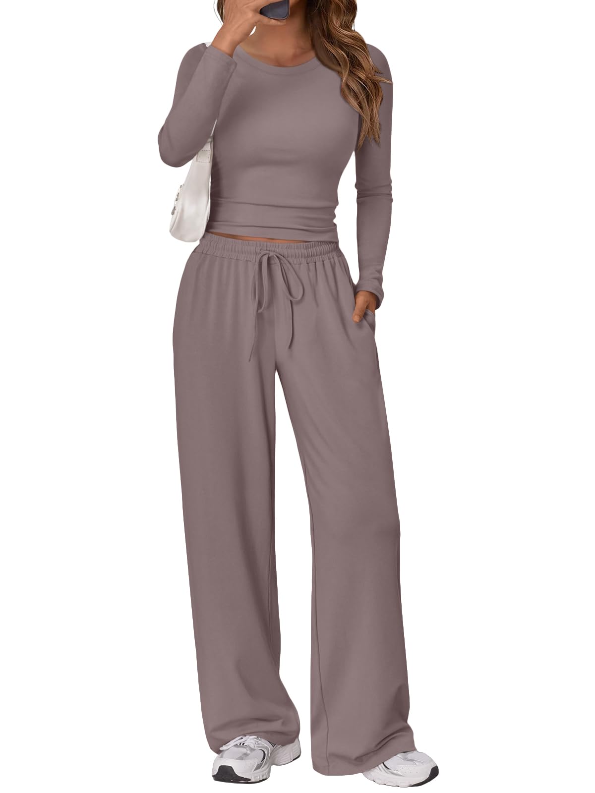 Trendy Queen Women's 2 Piece Matching Lounge Set Long Sleeve Side Ruching Top Wide Leg Drawstring Pants Set with Pockets