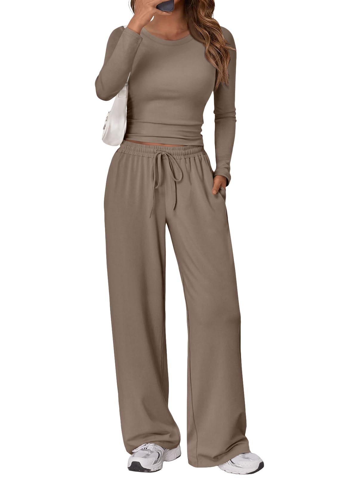 Trendy Queen Women's 2 Piece Matching Lounge Set Long Sleeve Side Ruching Top Wide Leg Drawstring Pants Set with Pockets