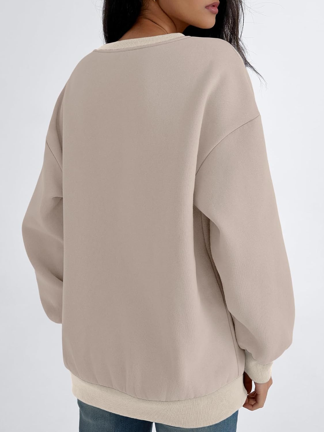 Trendy Queen Women's Oversized Color Block Fleeced Crewneck Sweatshirt