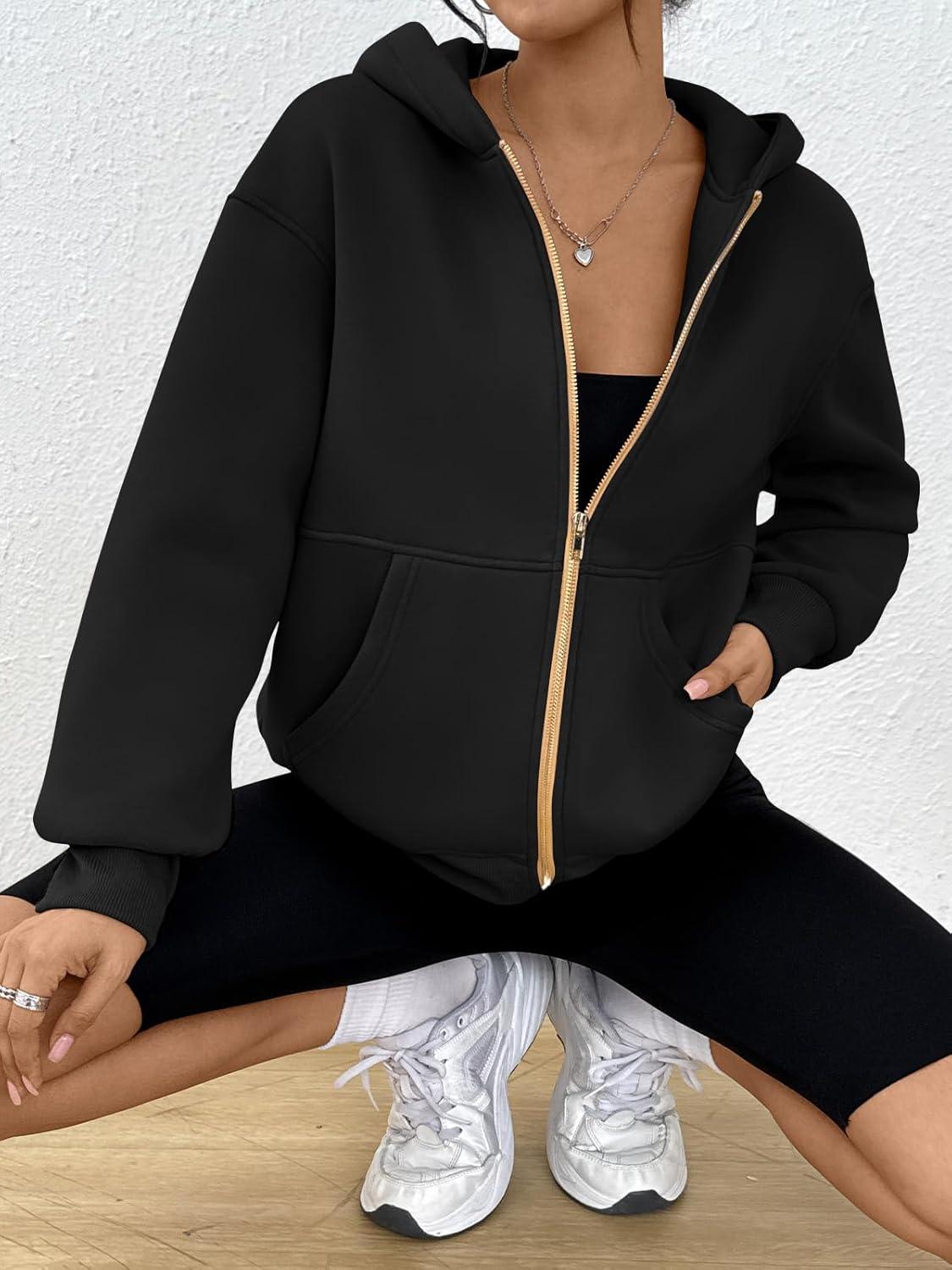 Trendy Queen Women's Zip Up Hoodie Fleece Lined Cropped Sweatshirt Y2K Oversized Fall Jacket